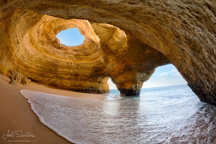 Praia de Benagil - top 10 stranden Algarve