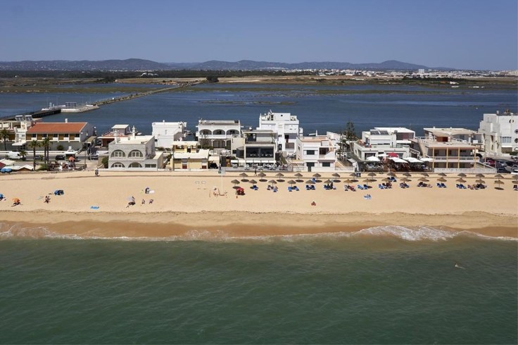 Praia-de-Faro-Mar mooi strand bij Faro ALgarve Portugal