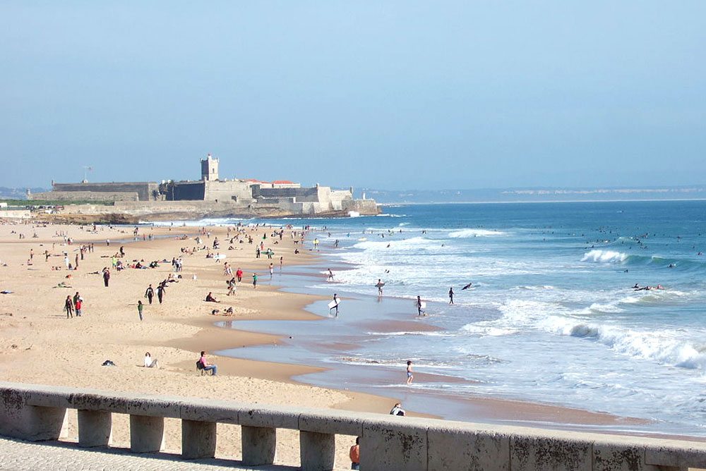 lisbon-praia-de-carcavelos-mooi strand vlakbij Lissabon
